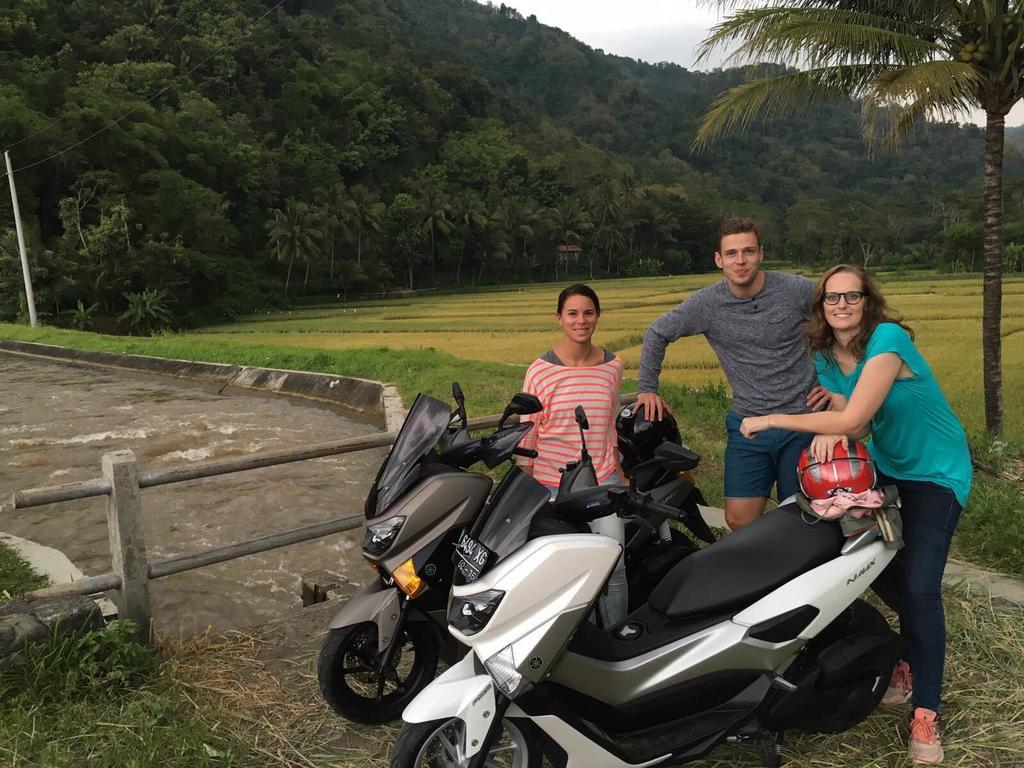 Hotel Ndalem Mbak Charly Pakualaman Esterno foto