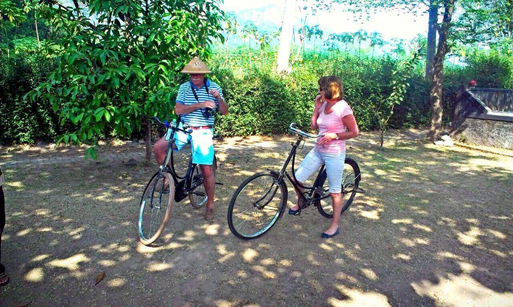 Hotel Ndalem Mbak Charly Pakualaman Esterno foto