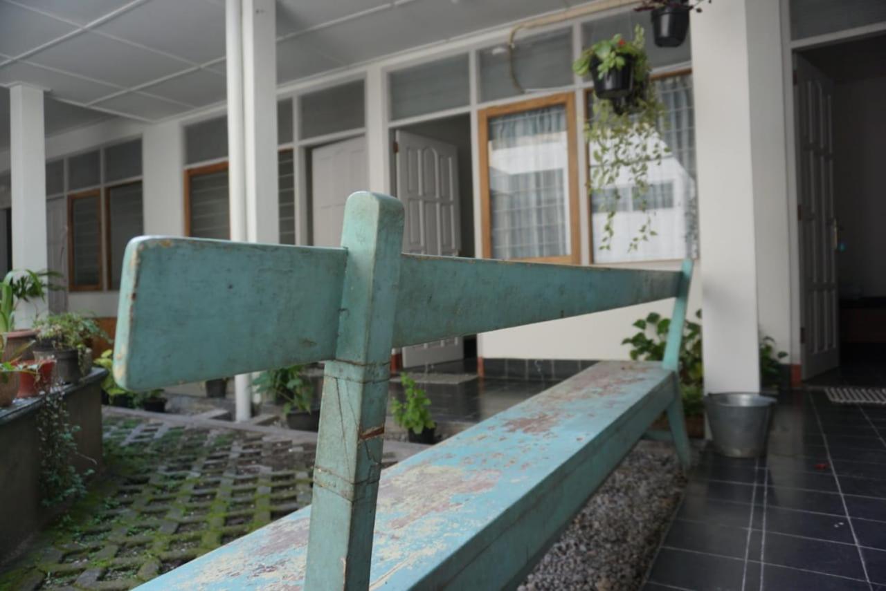 Hotel Ndalem Mbak Charly Pakualaman Esterno foto